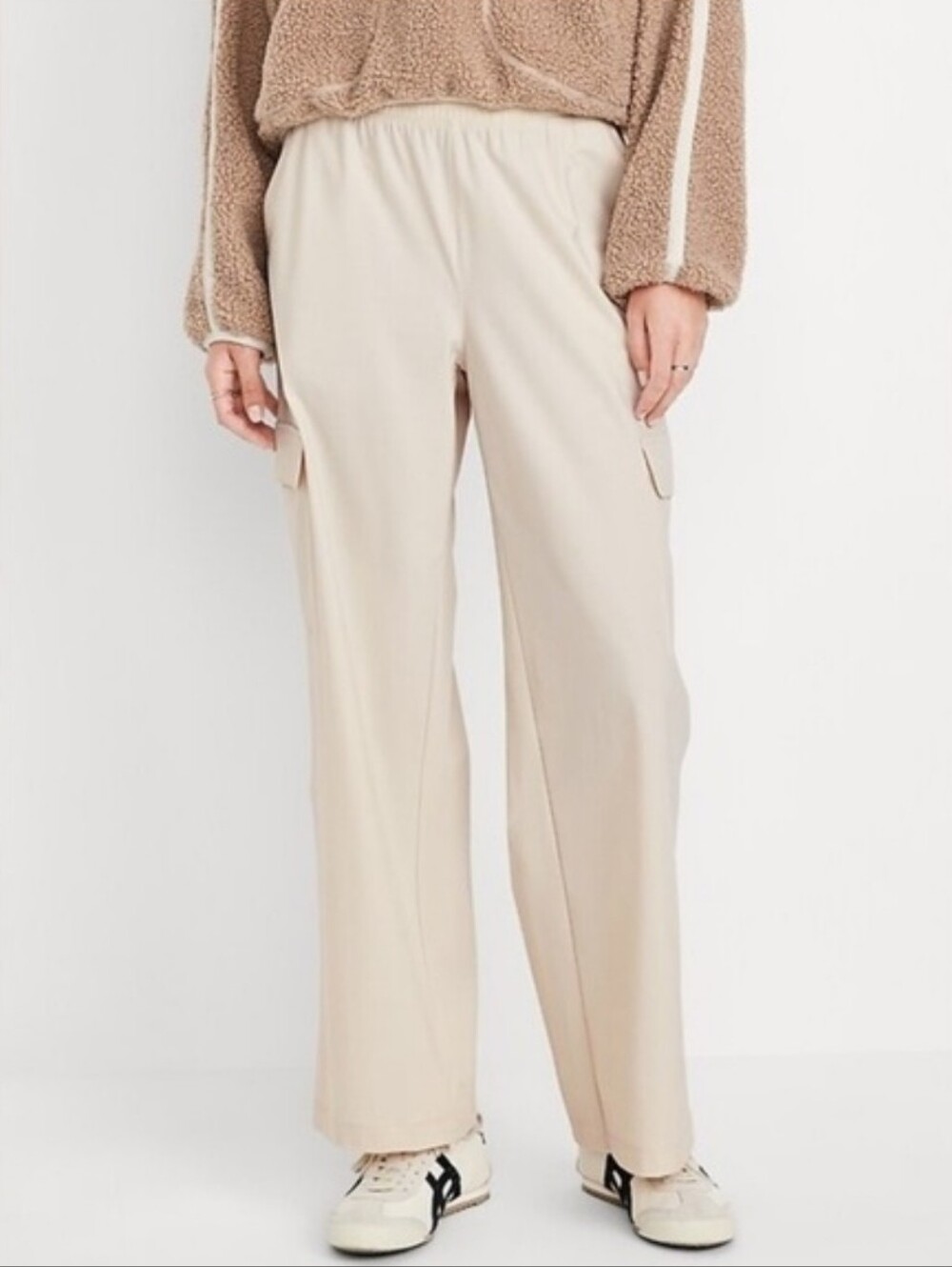 NWT Old Navy High-Waisted SleekTech Wide-Leg Cargo Pants, Color Wish Bone